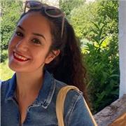 Profesora particular de inglés para niños de primaria. Tengo 3 años de experiencia dando clases y estoy estudiando 4 de carrera de Educación Primaria